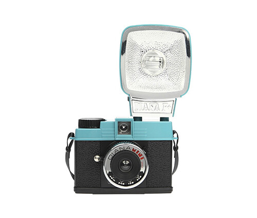 Diana Mini + flash