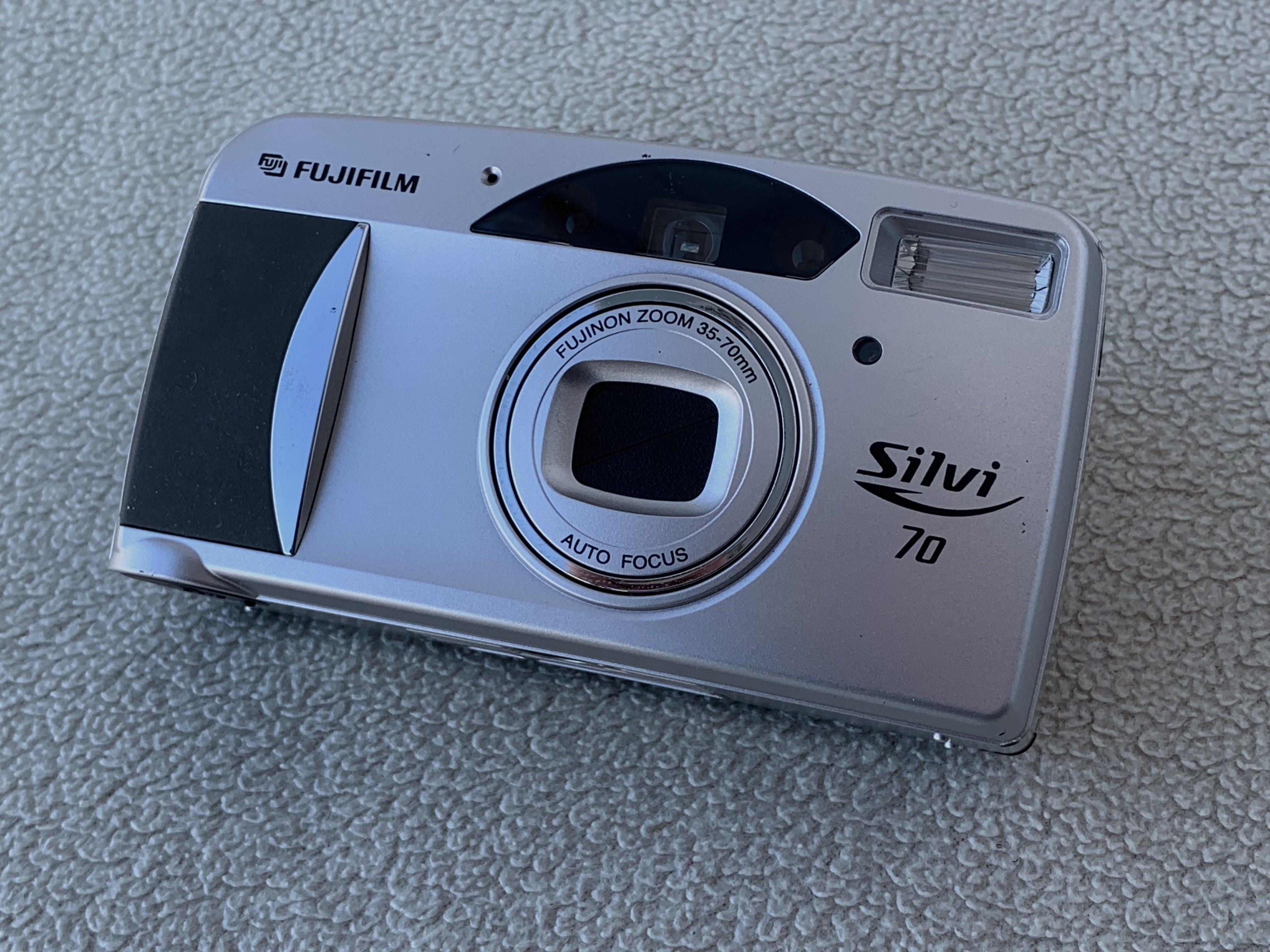 Fujifilm Silvi 70 Плёночный фотоаппарат купить с доставкой в 