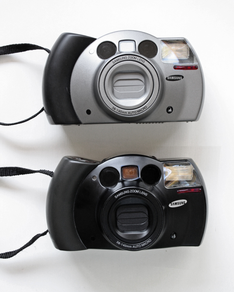 Samsung_ECX1_sb.jpg Samsung_ECX1_sb.jpg