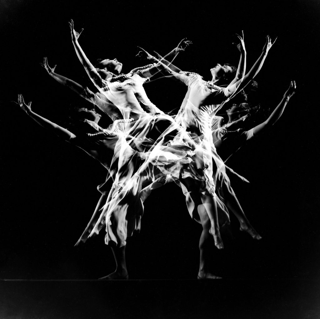 150303-gjon-mili-stroboscopic-12-1024x1022.jpg 150303-gjon-mili-stroboscopic-12-1024x1022.jpg
